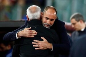 Ranieri abbraccia Tudor all'Olimpico