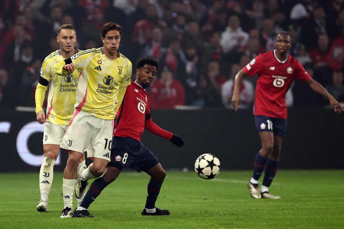 Angel Gomes con la maglia del Lille