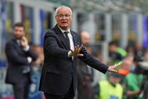 L'allenatore della Roma Claudio Ranieri