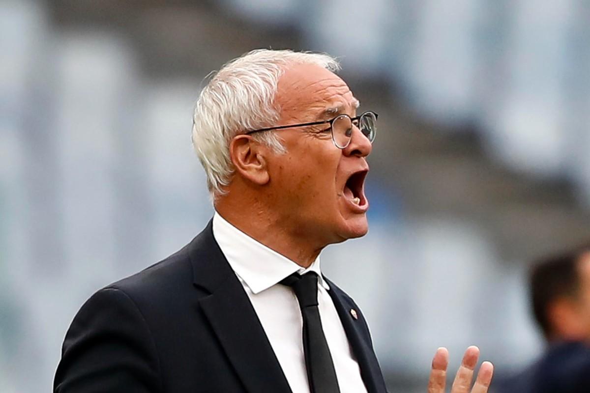 Claudio Ranieri urla ai suoi giocatori