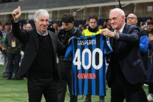 Gasperini e Percassi che celebrano le 400 presenze del tecnico sulla panchina nerazzurra