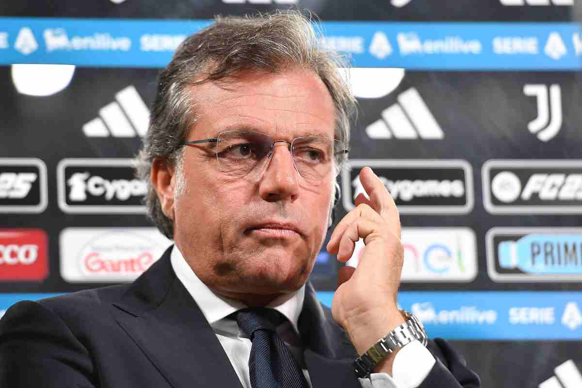 Giuntoli durante le interviste