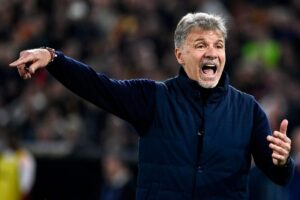 Marco Baroni sulla panchina della Lazio