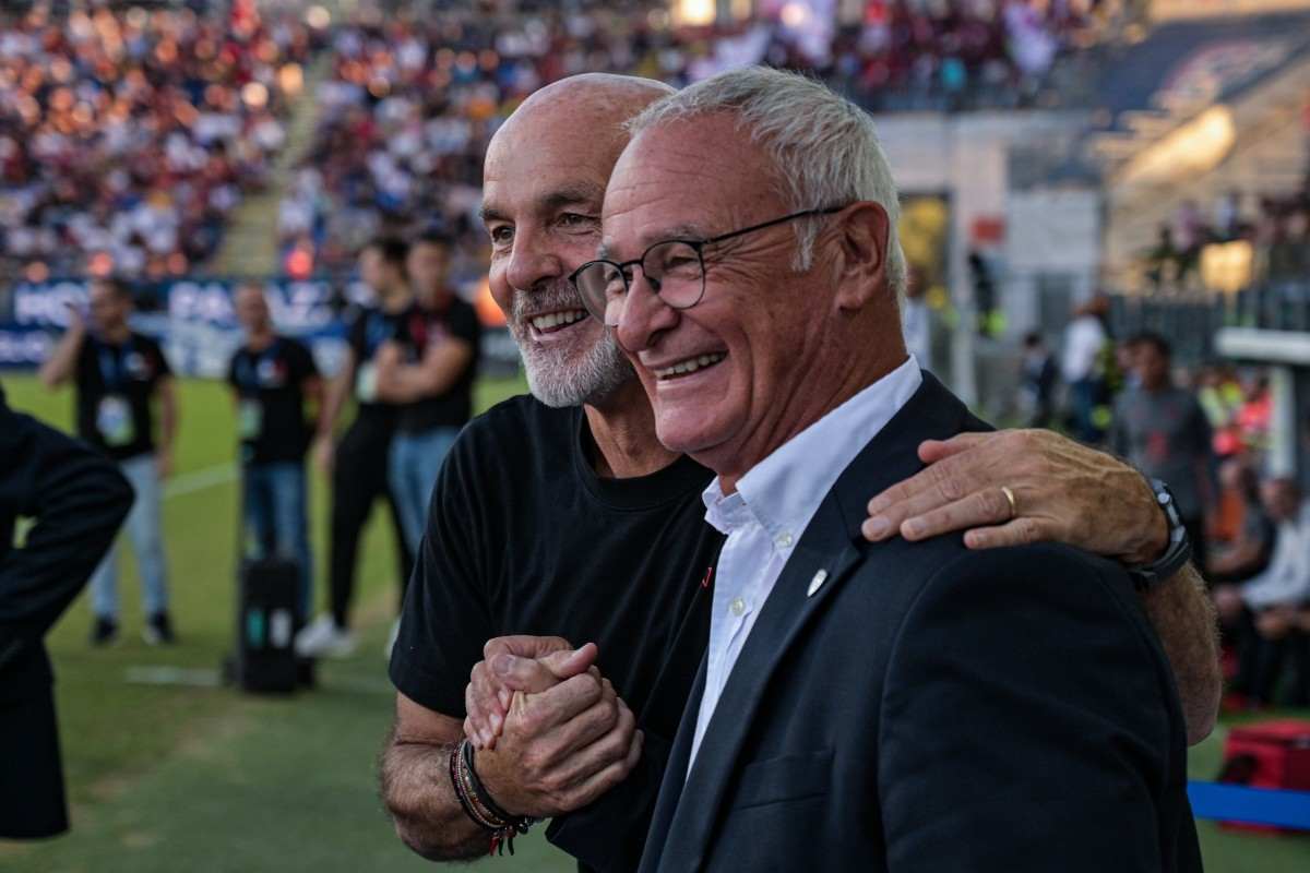 Pioli e Ranieri si salutano in campo