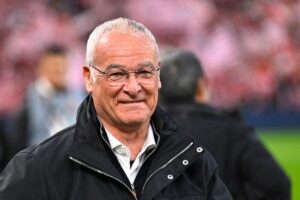 Claudio Ranieri sorride