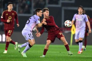 Baldanzi con la maglia della Roma