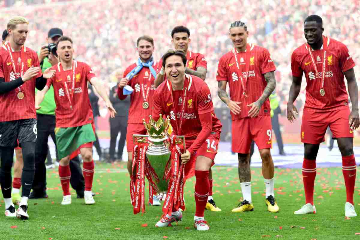 Chiesa esulta con il Liverpool per la Premier League