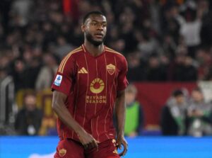 Il difensore della Roma Evan N'Dicka