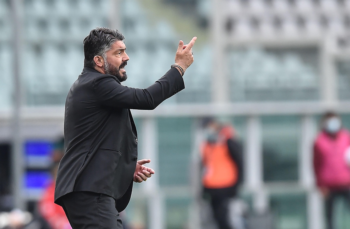 Gennaro Gattuso in panchina con il Napoli in un match di campionato