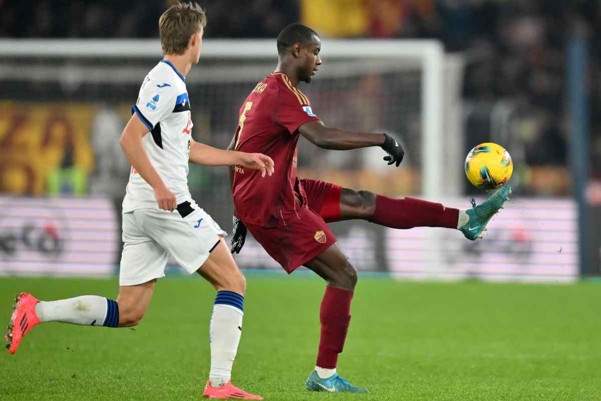 Ndicka con la maglia della Roma