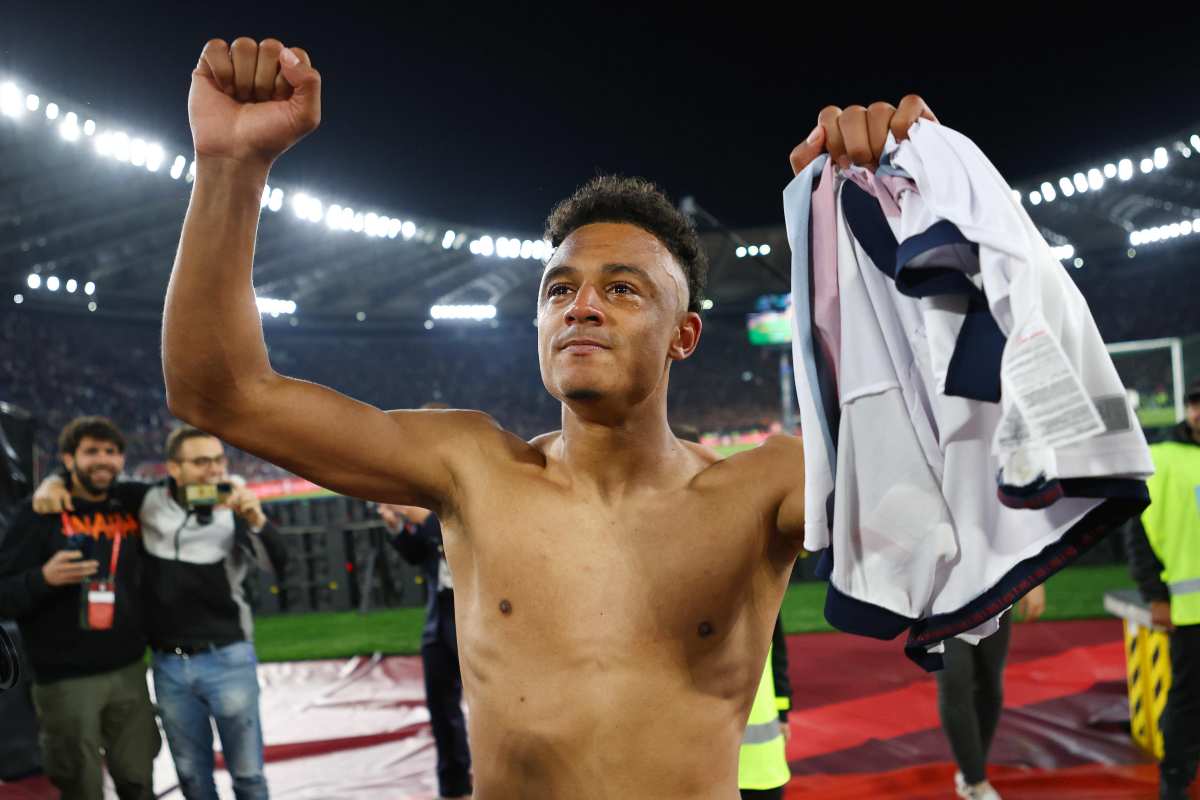 Ndoye esulta con il Bologna