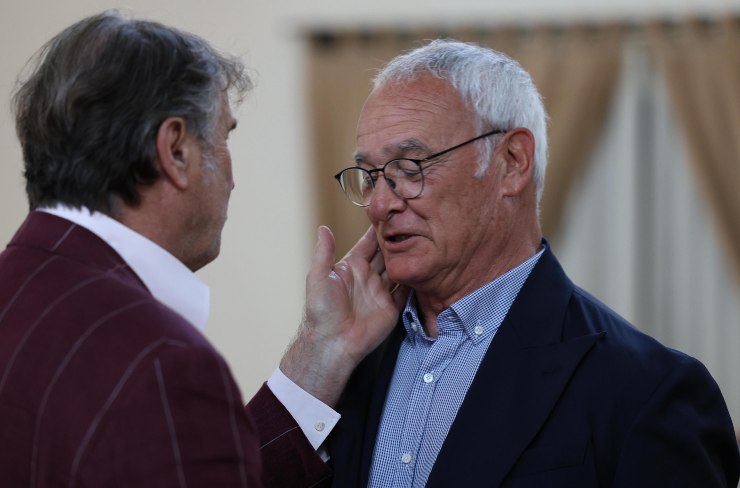 Claudio Ranieri nel corso di un evento