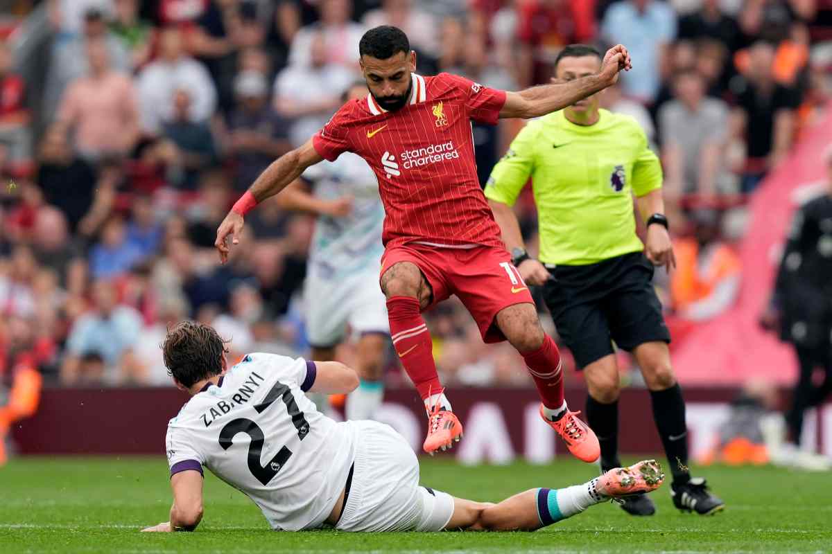 Zabarnyi contro il Liverpool