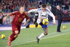 Angelino durante un match