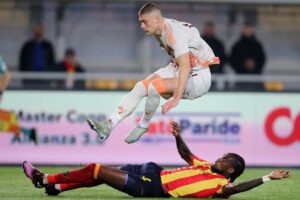 Dovbyk in campo contro il Lecce