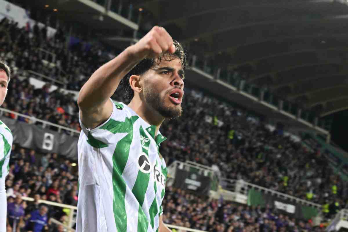 Abde Ezzalzouli esulta dopo il gol al Chelsea