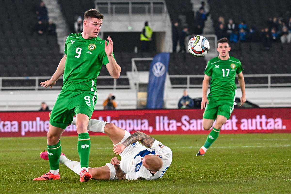Evan Ferguson durante un match con l'Irlanda
