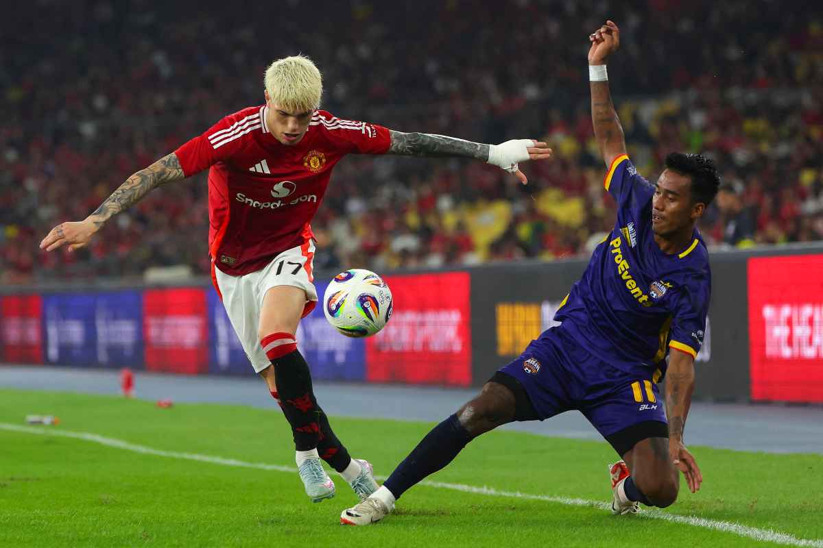 Garnacho con la maglia dello United
