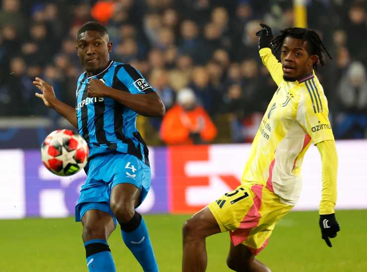 Il difensore del Club Brugge Joel Ordonez contro la Juventus