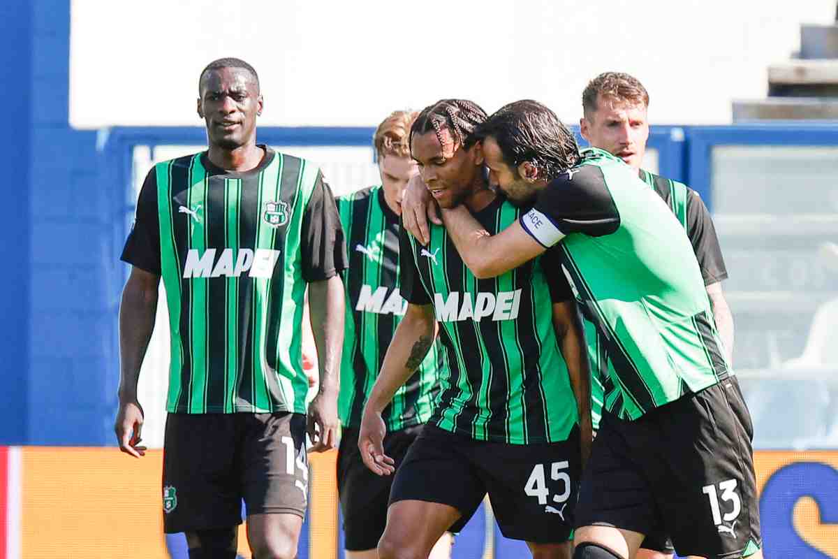 Laurienté con la maglia del Sassuolo