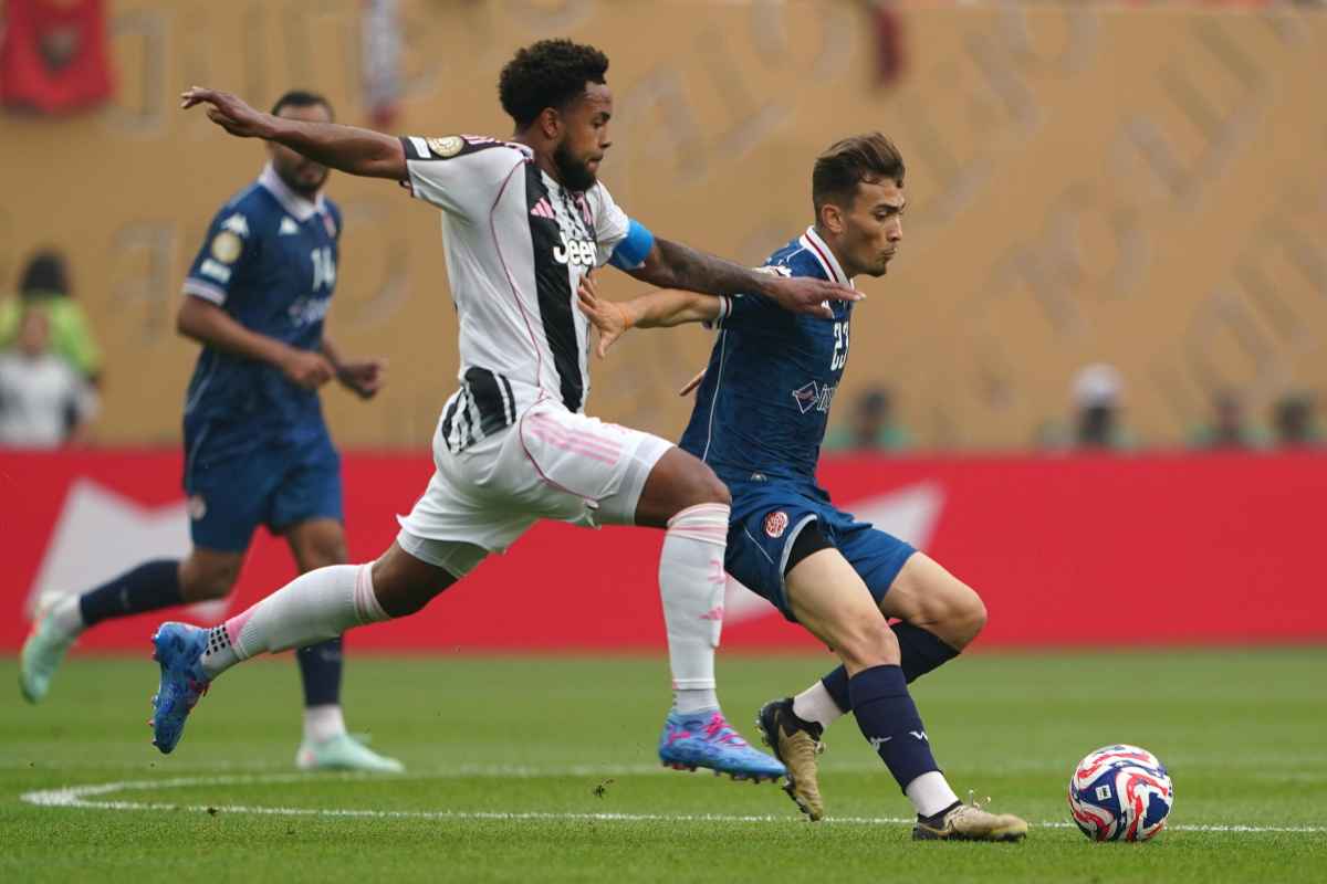 McKennie con la maglia della Juve