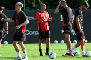 Milan in campo per l'allenamento