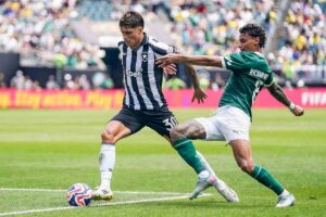 Rios con la maglia del Palmeiras