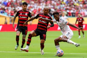 Wesley in campo con il Flamengo