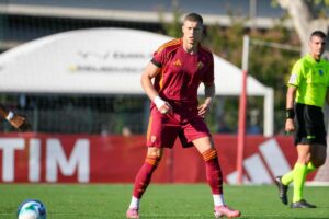 L'attaccante della Roma Artem Dovbyk