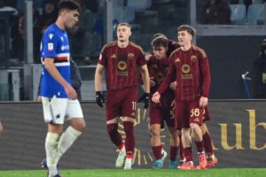 Baldanzi esulta dopo un gol
