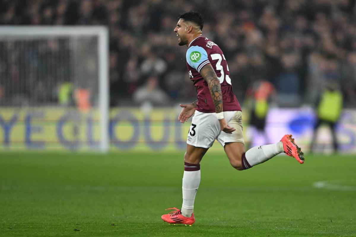 Emerson Palmieri con la maglia del West Ham