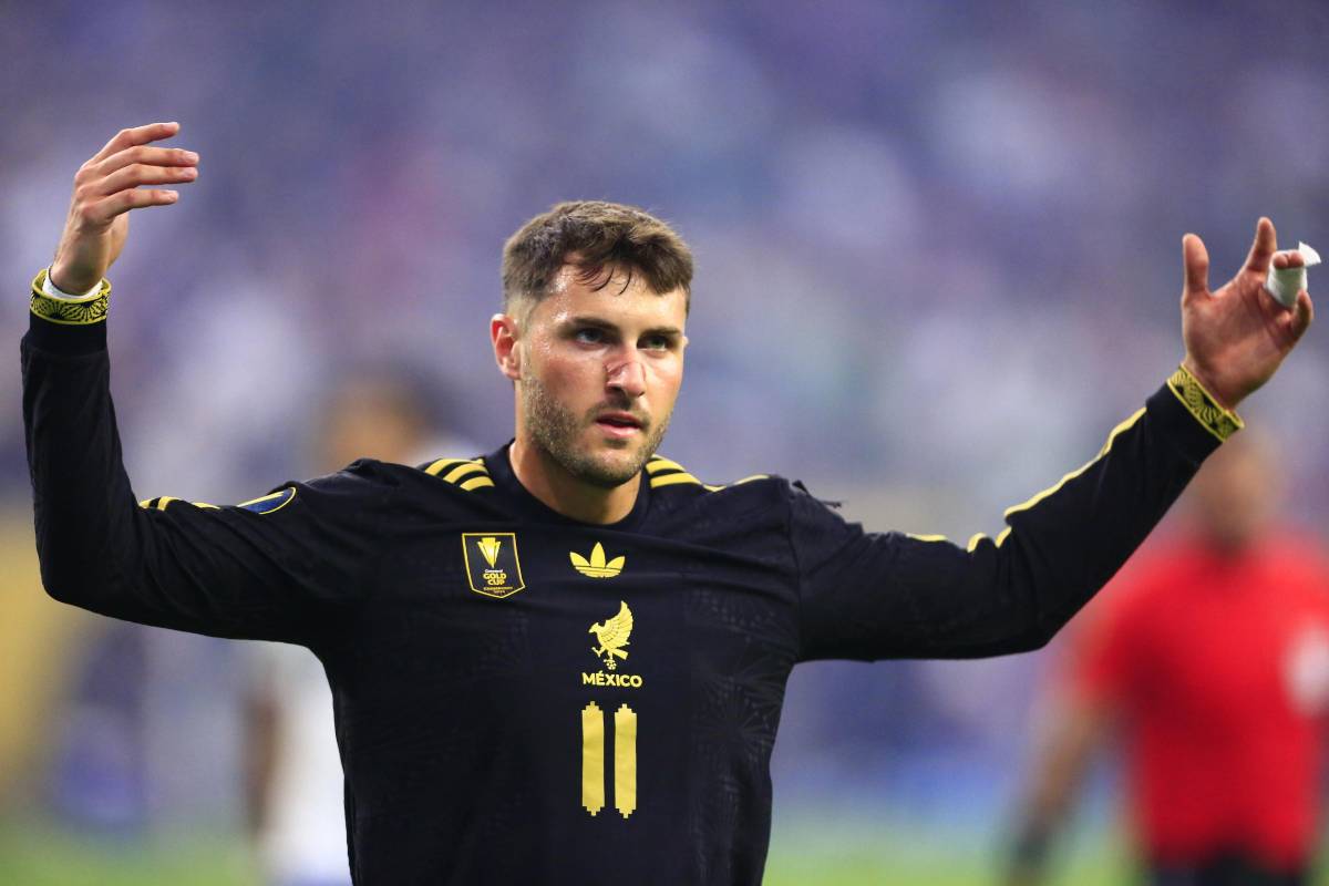 Gimenez con la maglia del Messico