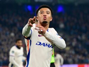 Jadon Sancho esulta dopo un gol