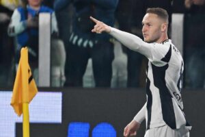 Koopmeiners esulta dopo un gol