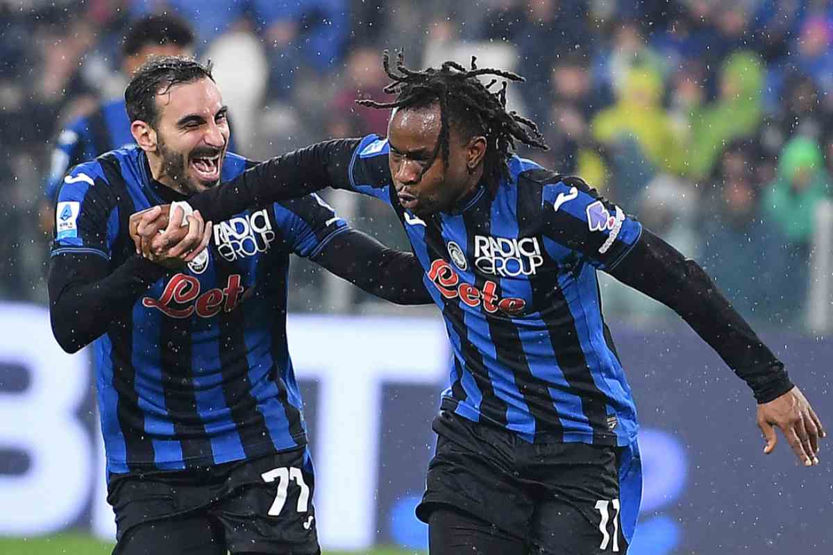 Lookman esulta dopo un gol