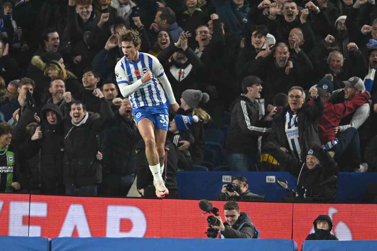 O'Riley esulta dopo un gol