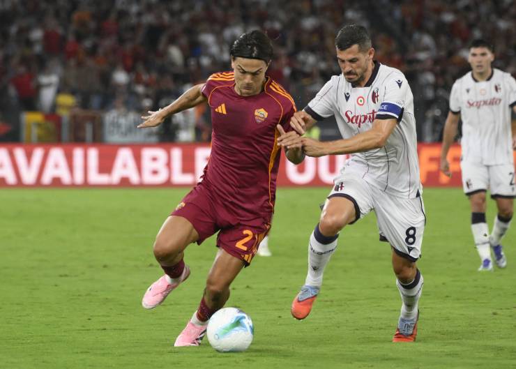 Paulo Dybala in azione contro il Bologna