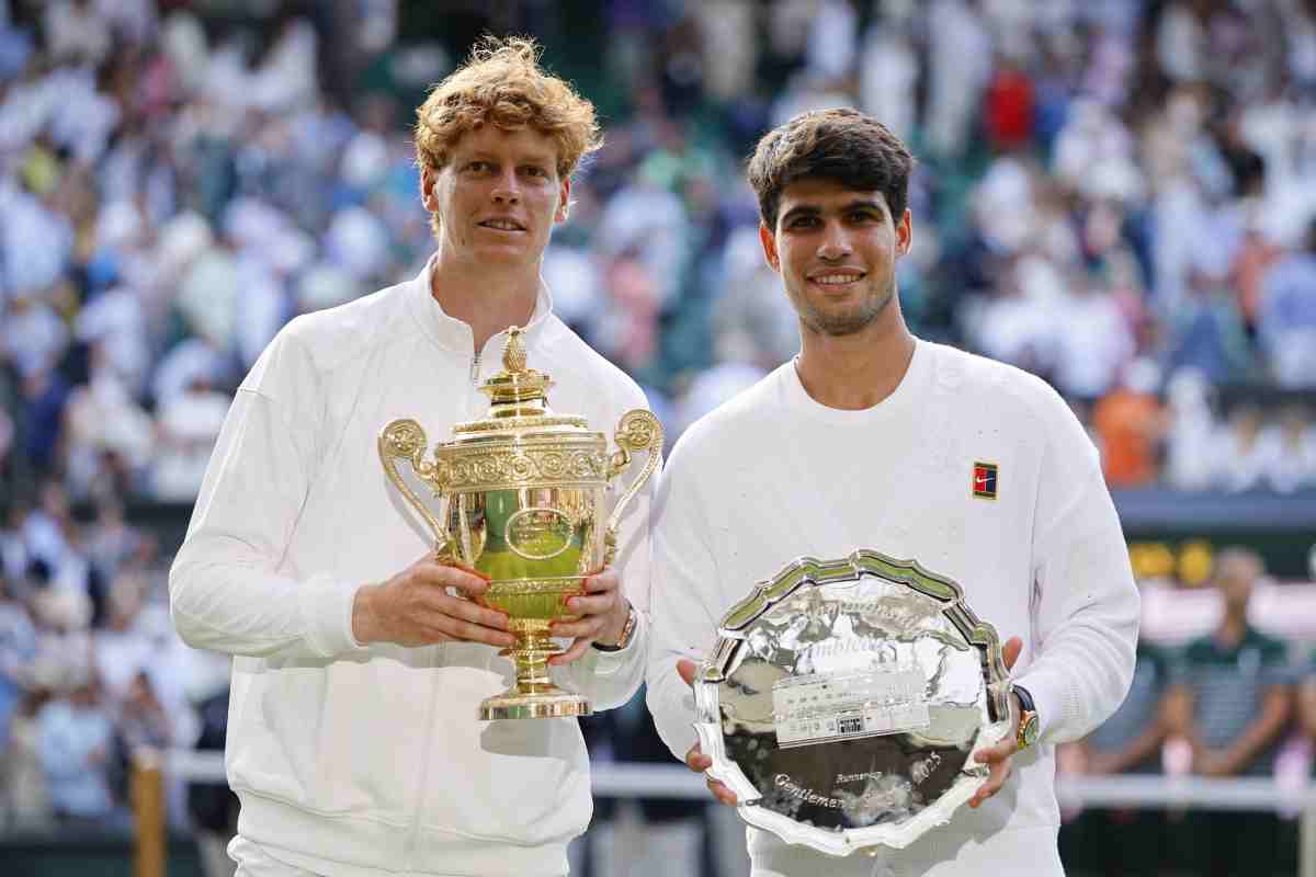 Sinner e Alcaraz alla premiazione di Wimbledon
