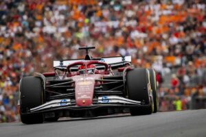 La Ferrari di Leclerc in pista