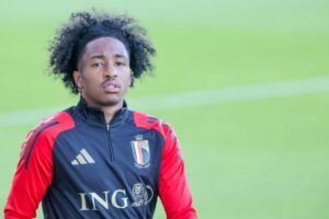 Fofana durante il riscaldamento