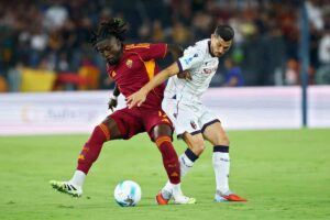Manu Kone con la maglia della Roma