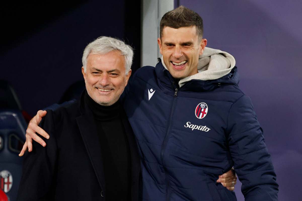 Mourinho abbraccia Thiago Motta