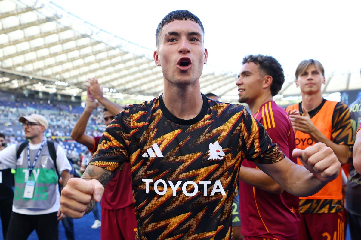 Soulé esulta dopo il derby vinto