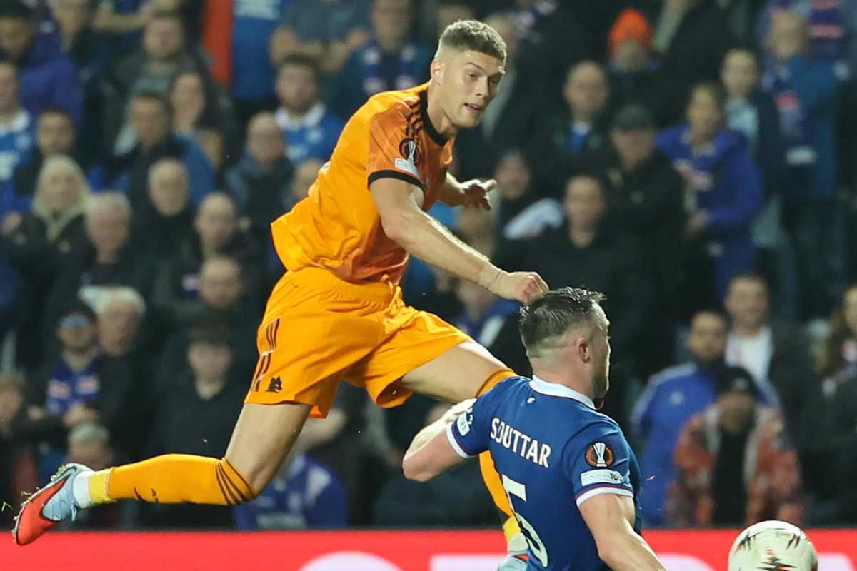 Dovbyk in azione contro i Rangers