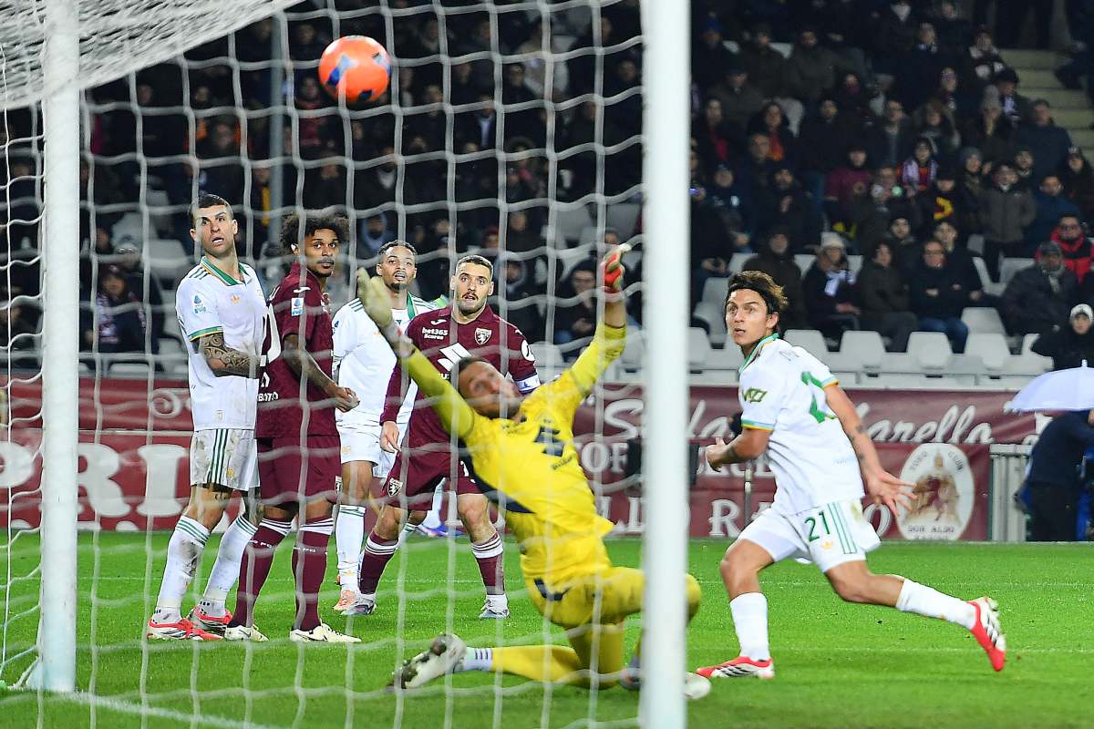 Il gol di Dybala contro il Torino