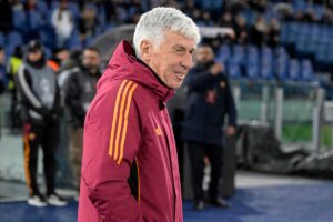 Gian Piero Gasperini ride in panchina