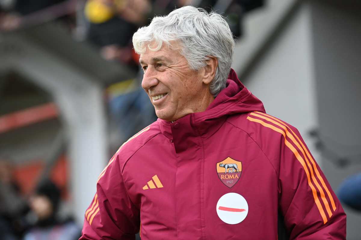 Gian Piero Gasperini ride a bordo campo