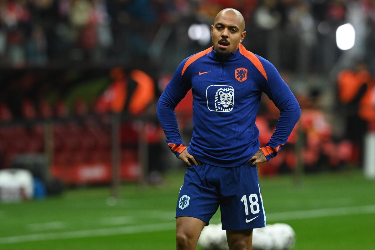 Malen mentre si allena con l'Olanda