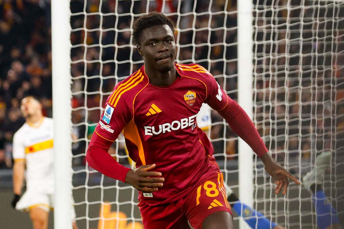 Robinio Vaz esulta dopo il gol al Lecce